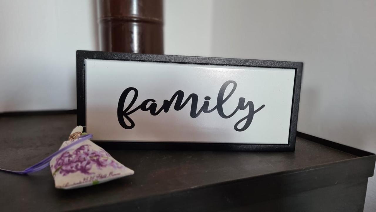 Apartmani Jelena Петркане Екстериор снимка